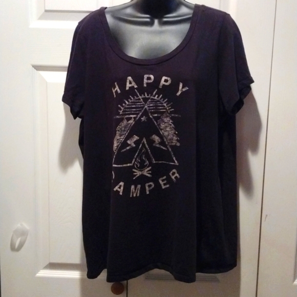 Torrid Graphic Tee SZ. 2 - Picture 2 of 7